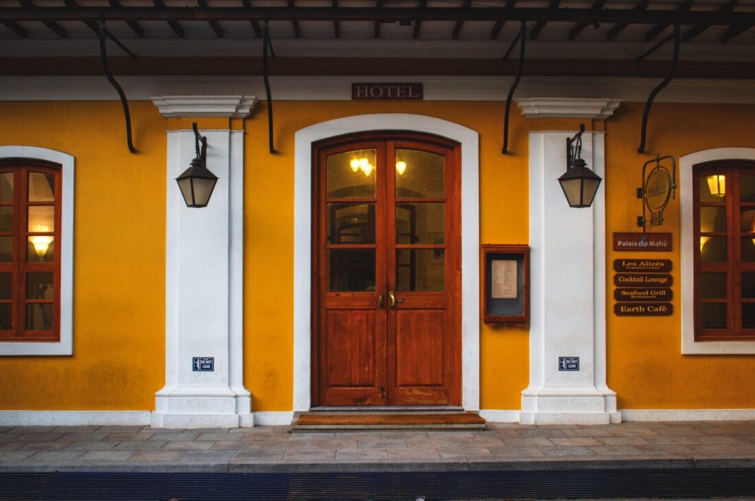 top-13-places-to-eat-the-best-food-in-pondicherry-veena-world