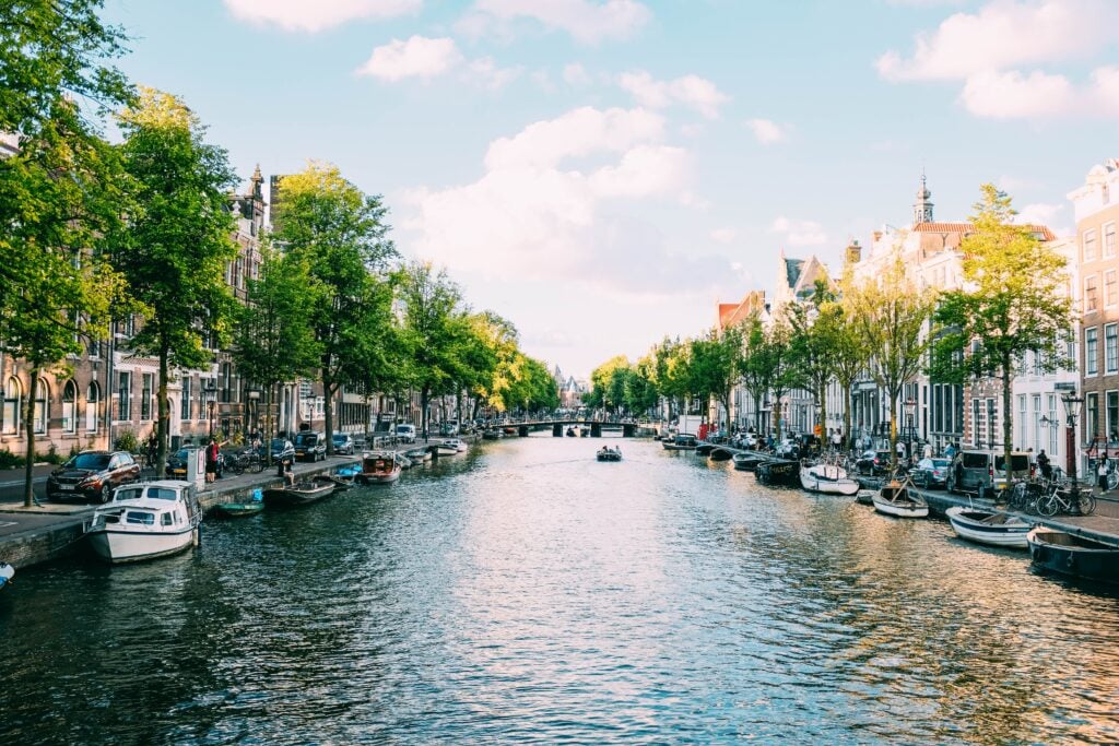 famous things to do in Amsterdam