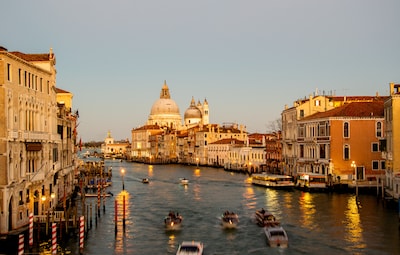10 Best Hotels in Venice to Have a Luxurious & Wonderful Stay