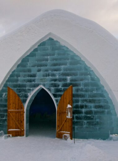 10 Most Popular Igloo Resorts to Experience the Northern Lights in Finland