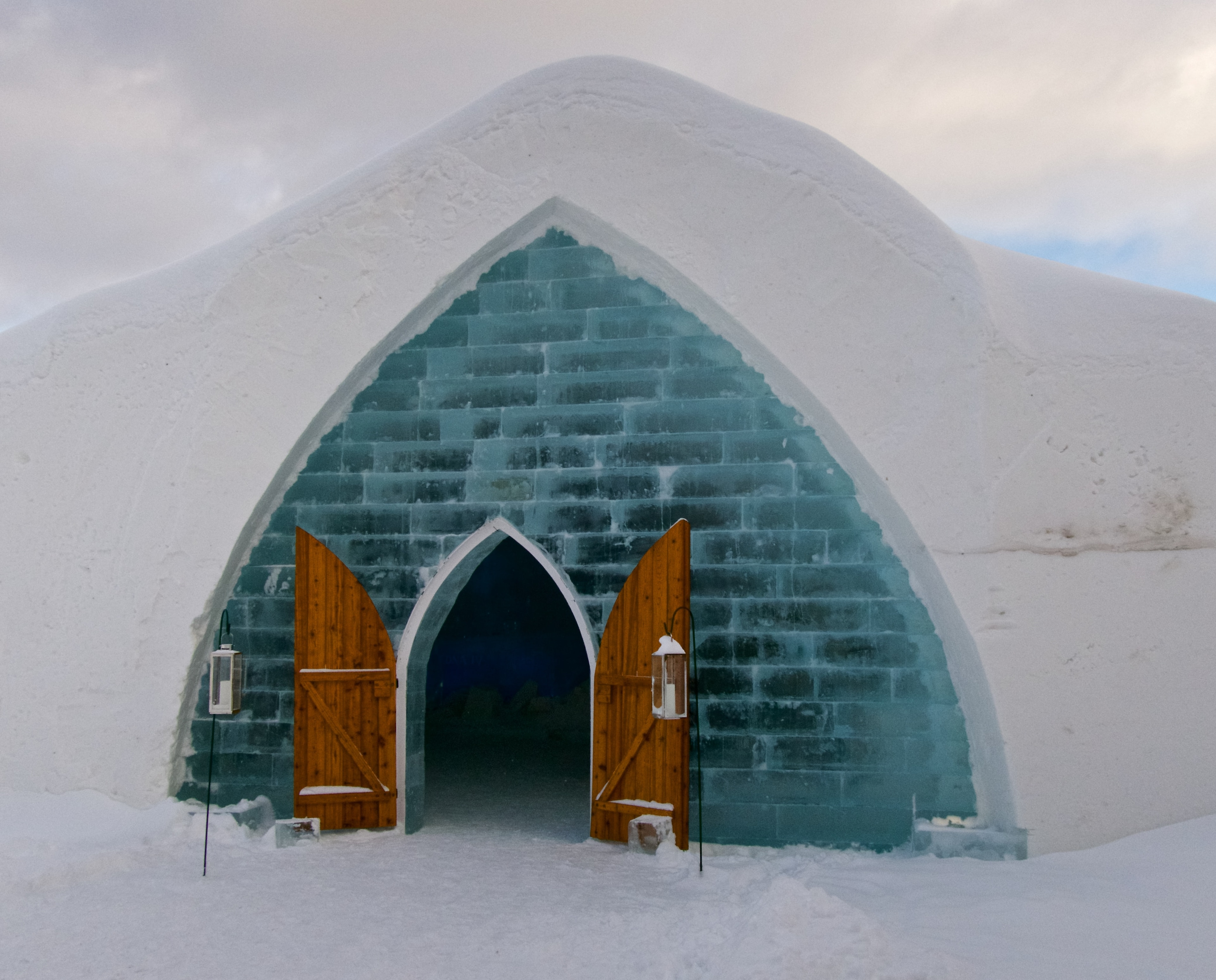 10 Most Popular Igloo Resorts to Experience the Northern Lights in Finland