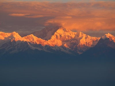 A Visit to the Kanchenjunga National Park : A YAY or NAY? Let's Decide.