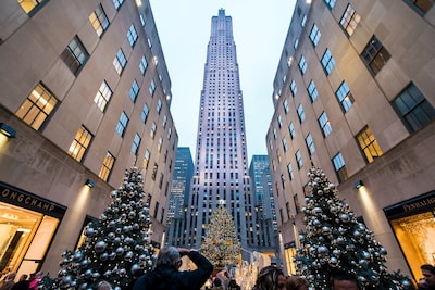 Experience the Magic of Christmas at the ‘Big Apple’