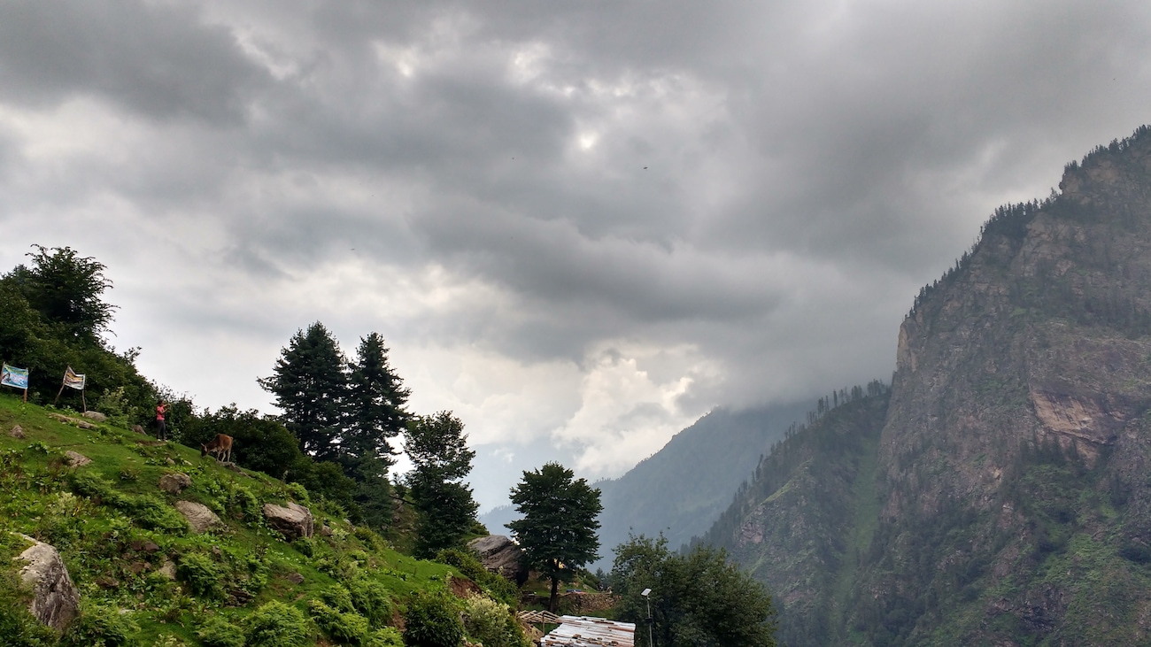 Trekking to Kheerganga – A Detailed Travel Guide