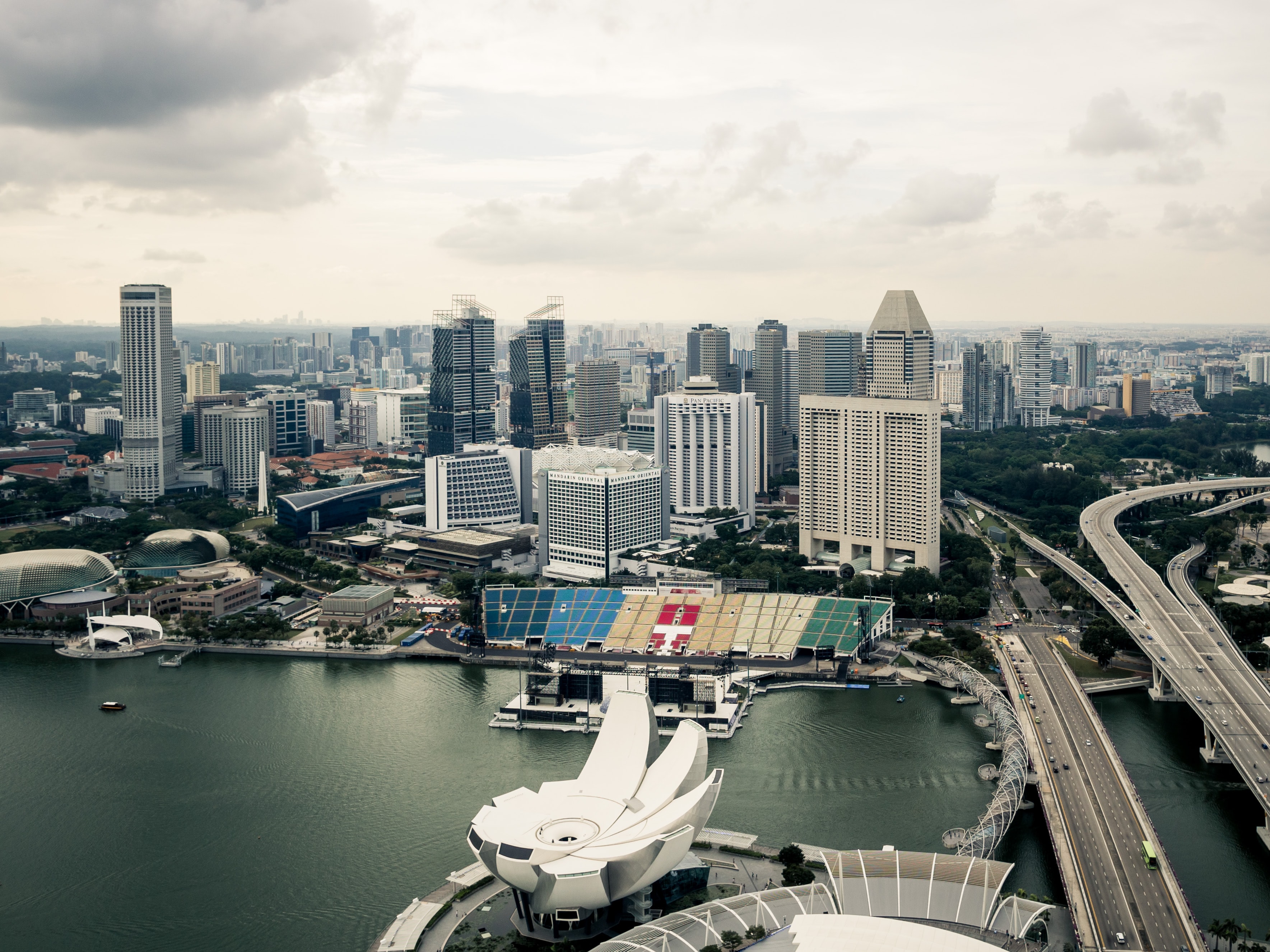 Singapore: A Melting Pot of Culture Cuisine and Ethnicity