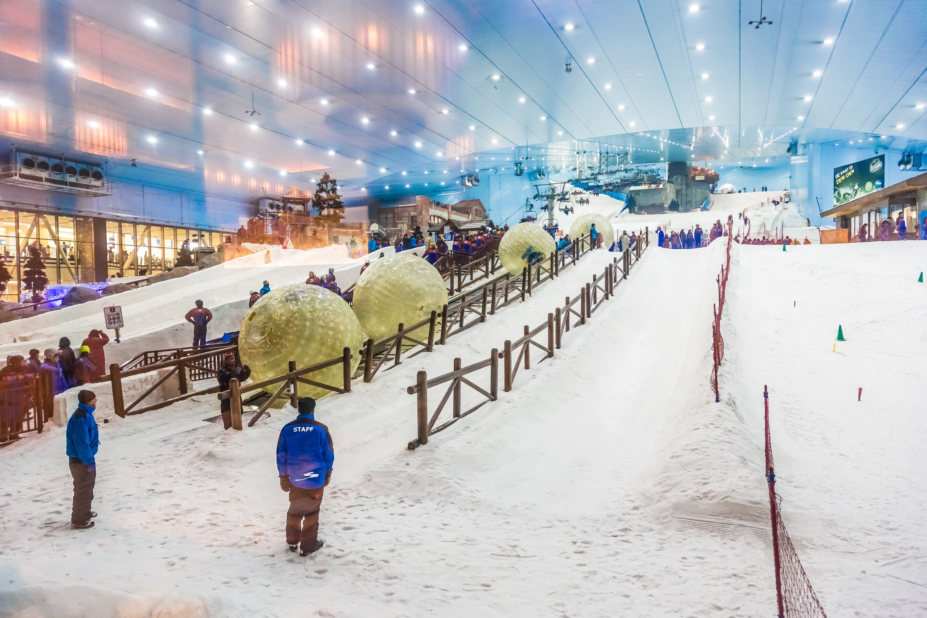 Snow Skiing In the Desert? – It Happens Only In Dubai