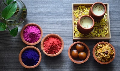 15 Special Food Items You Need to Try This Holi