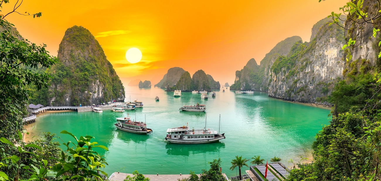 Visiting Vietnam? Here are 10 Things to Do to Have a Blast on your Trip!