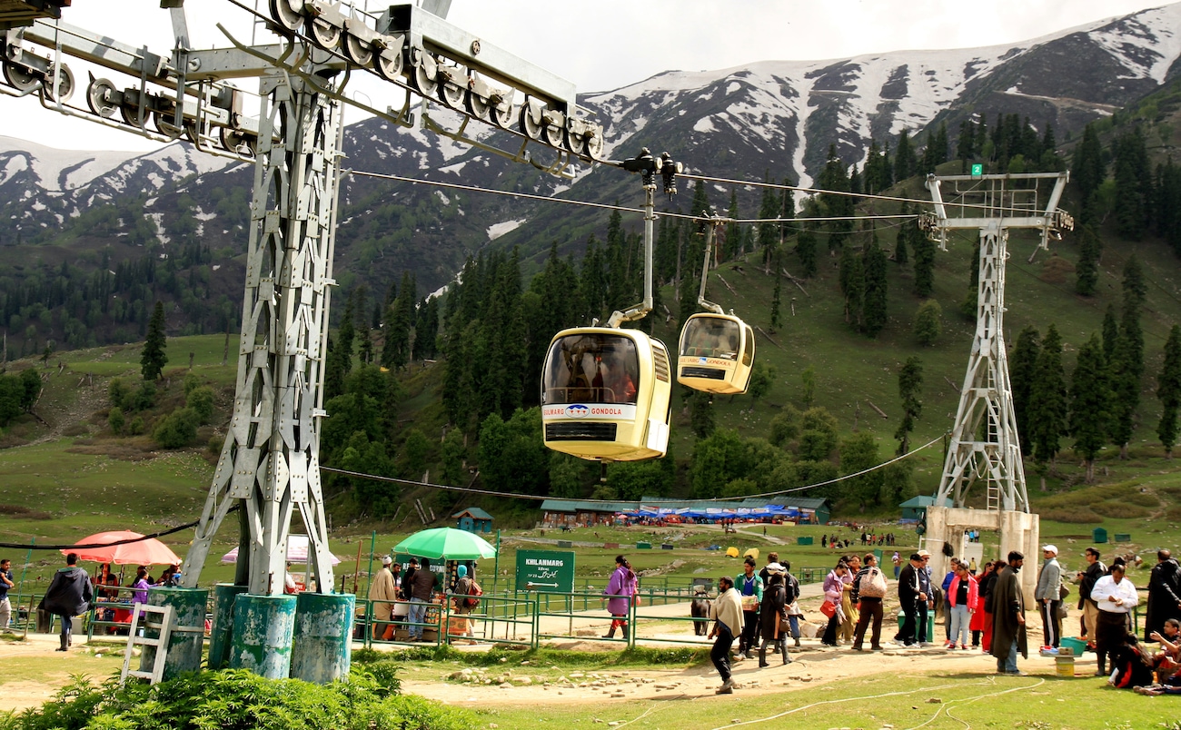 Gulmarg – The Incandescent Summer Paradise of Kashmir