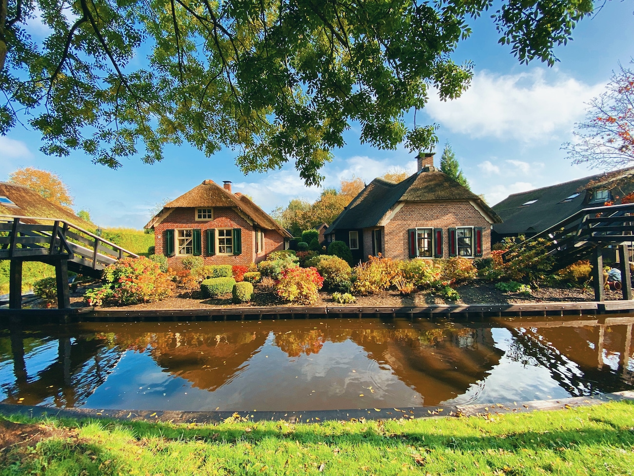 Escape to Giethoorn Village: A Picturesque Retreat in the Heart of the Netherlands