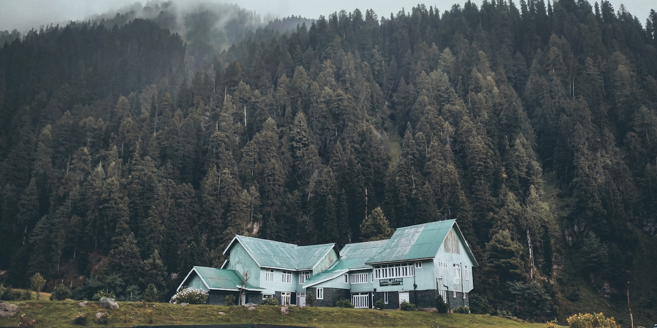 Top Homely Cottages in Pahalgam for Relaxing Lodging