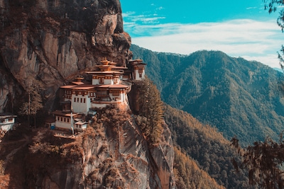 The Ultimate Guide to Bhutan: The Land of All Seasons