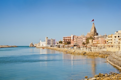 Stay at the Best Hotels in Dwarka during your Religious Trips