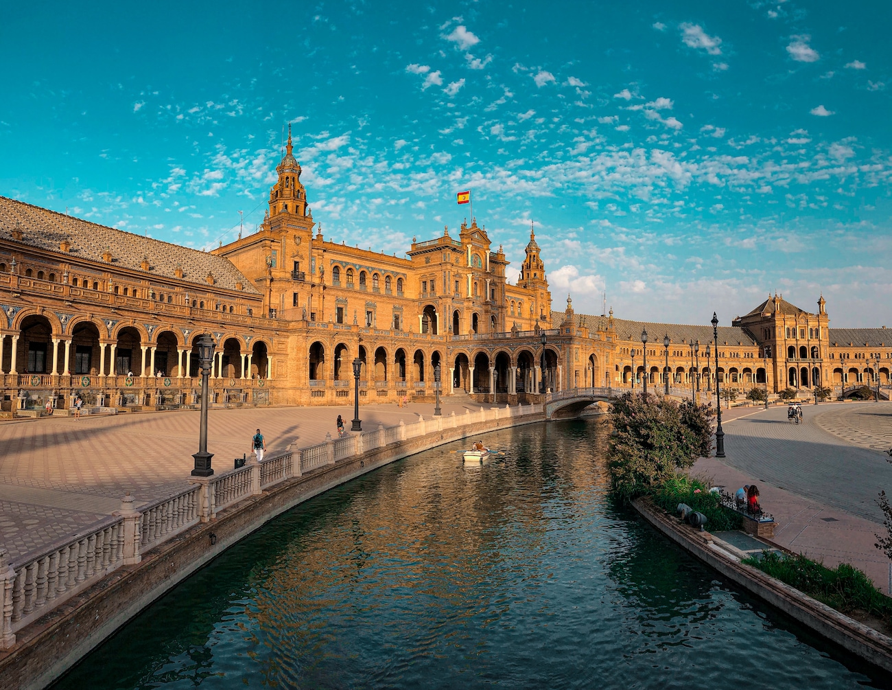 Experience the Magic of Spain: The Best Time to Visit