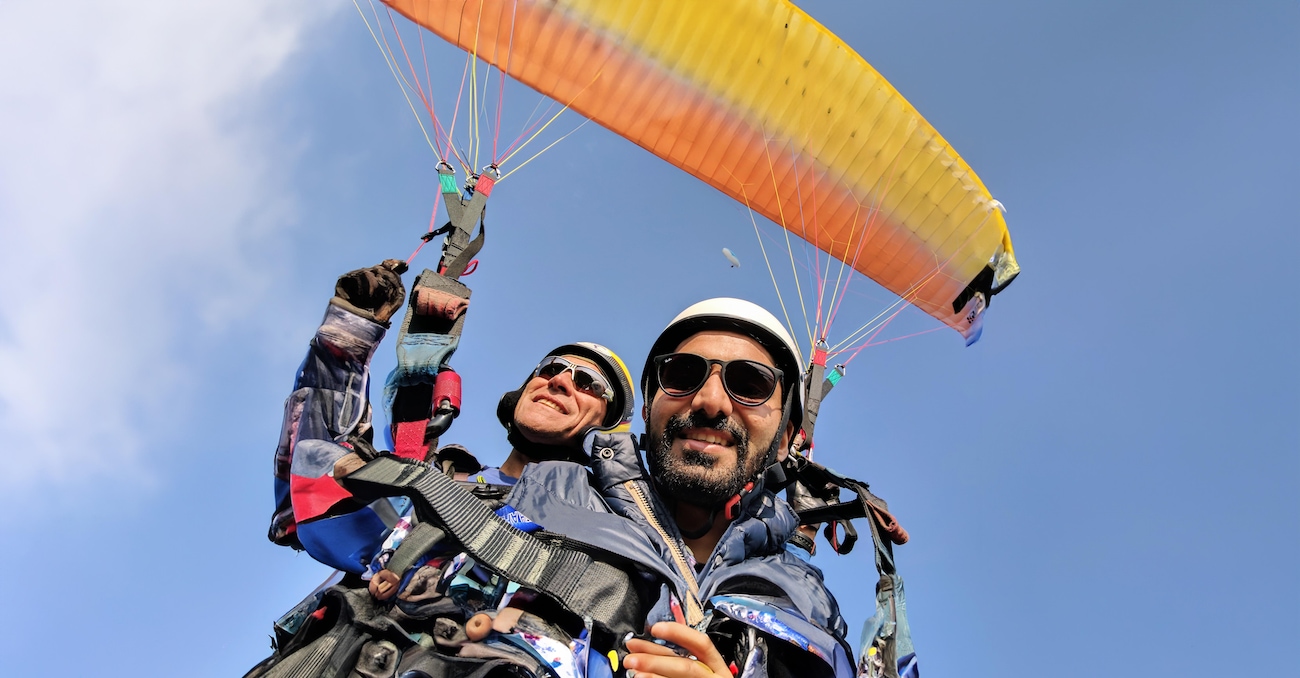 Up in the Air: Paragliding vs Parasailing vs Skydiving