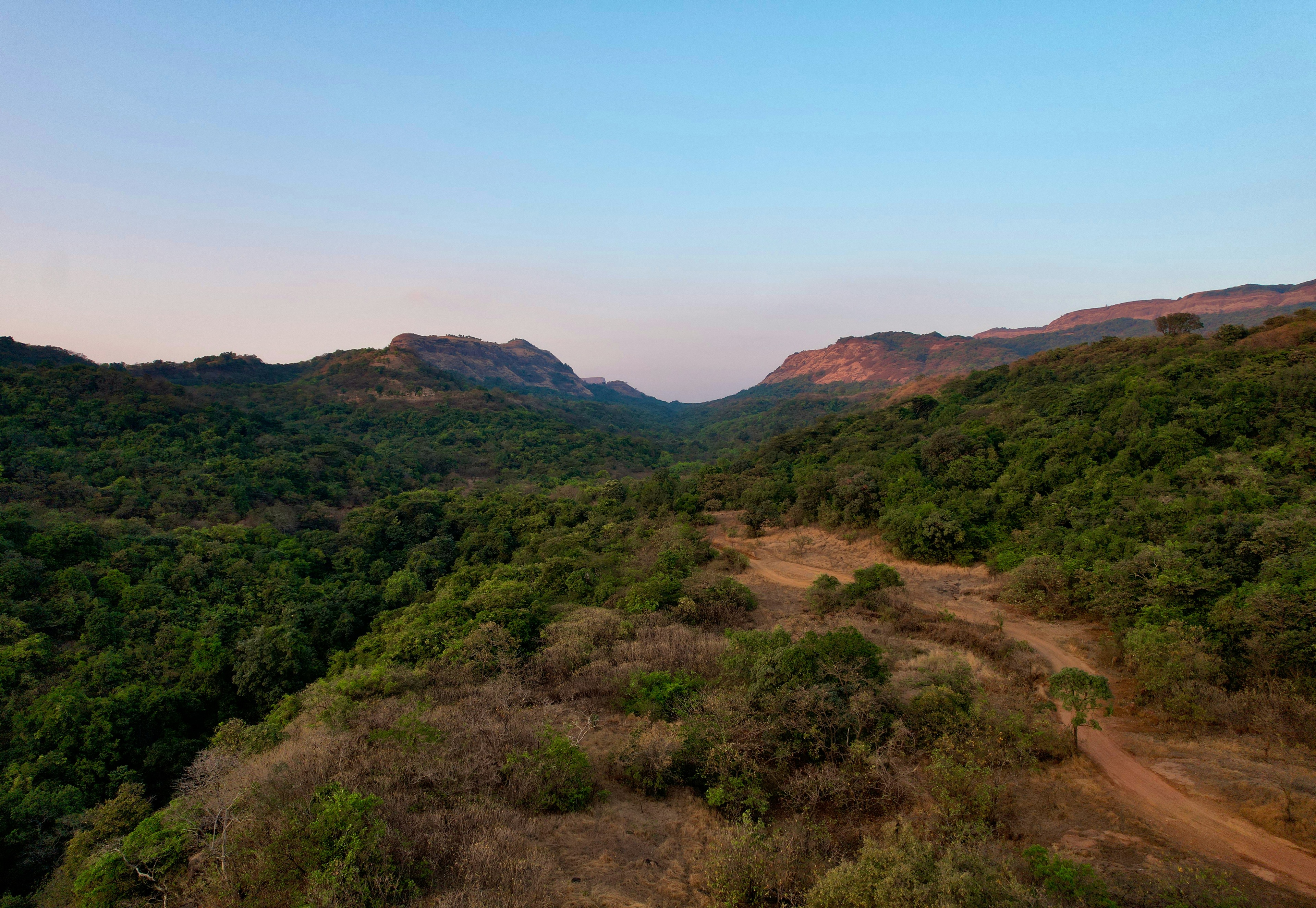 The Best Season to Visit Lonavala’s Striking Tourist Places