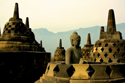 Borobudur Temple: Exploring the Artistic Monument to Indonesia’s Buddhist Legacy