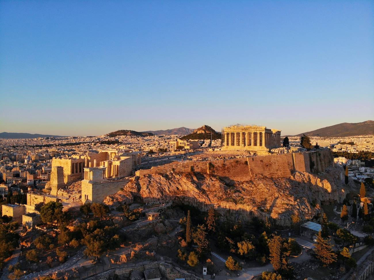 Tourist Attractions in Athens, Greece That You Shouldn’t Miss