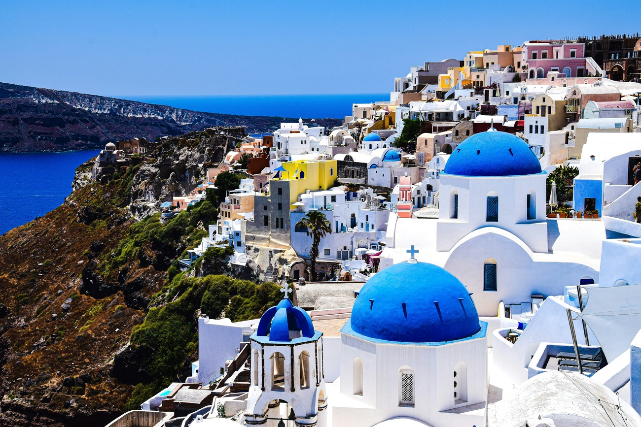 10 Amazing Places to Visit in Santorini: Explore the Serene Gems of the Aegean