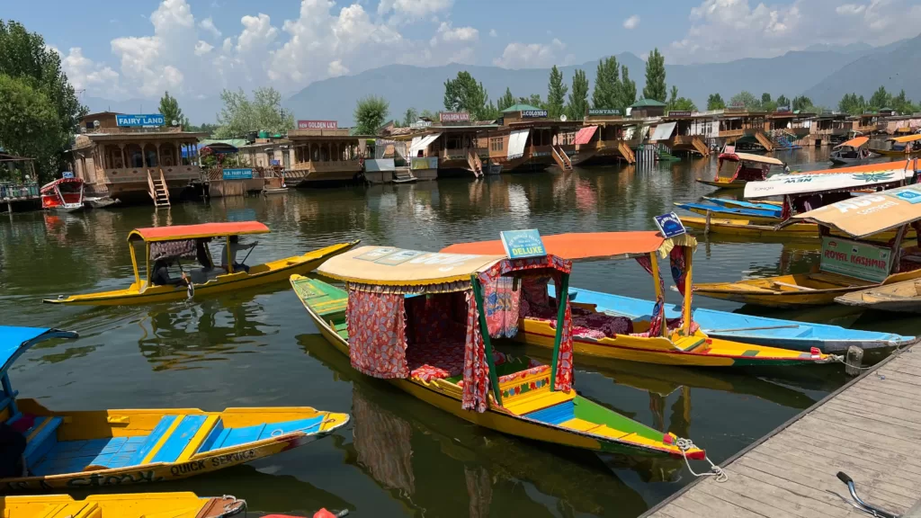 Plan Your Trip to Srinagar