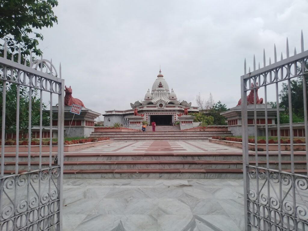 Famous Temples in Lucknow For Spiritual Explorers