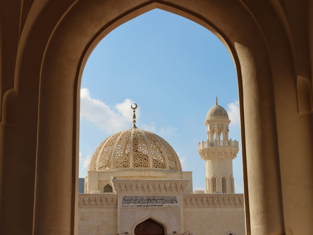 Visit Oman: Plan Your Perfect Vacation