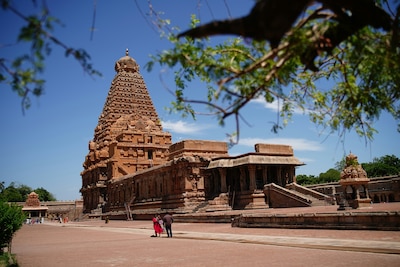 Best Places to Visit in Thanjavur - A Travel Guide