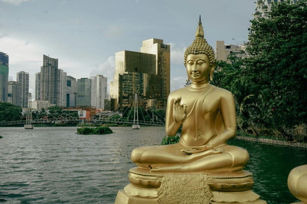 Nightlife in Colombo: Explore the Best Nightclubs in Colombo, Sri Lanka on Your Vacation