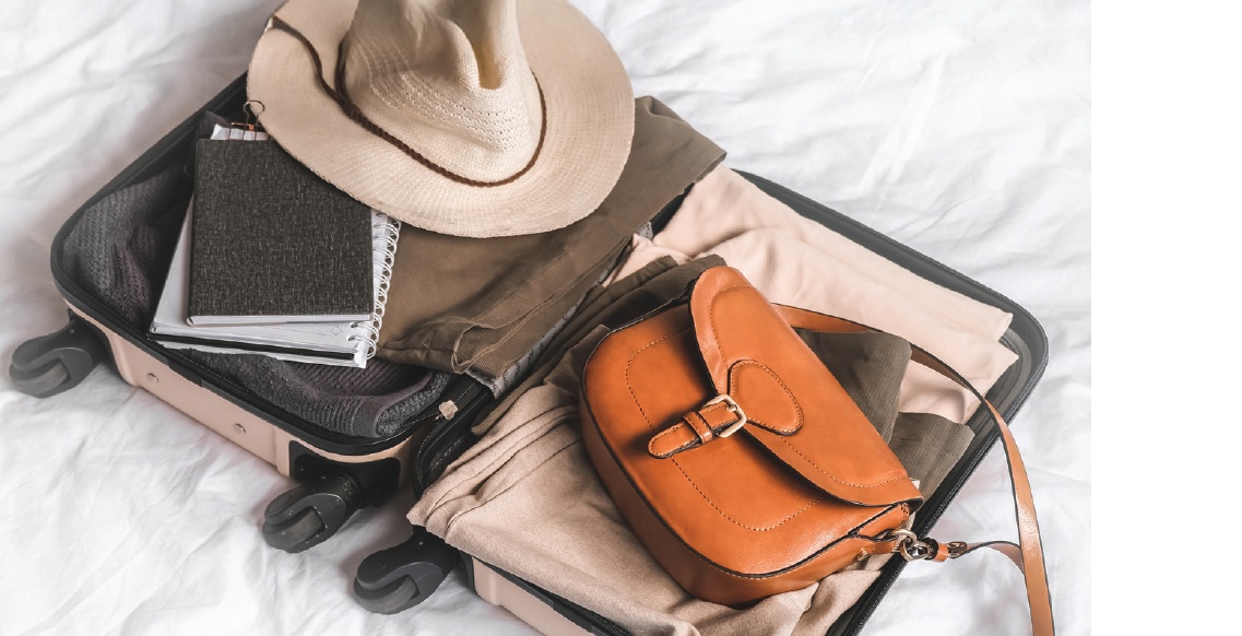 Packing Light, Travelling Far