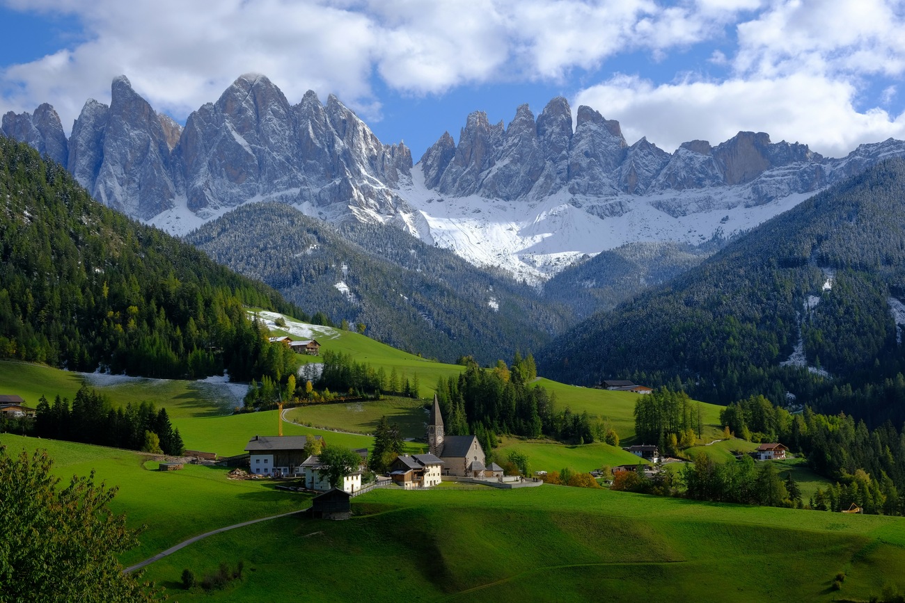 What are the Top Dolomites Tourist Attractions