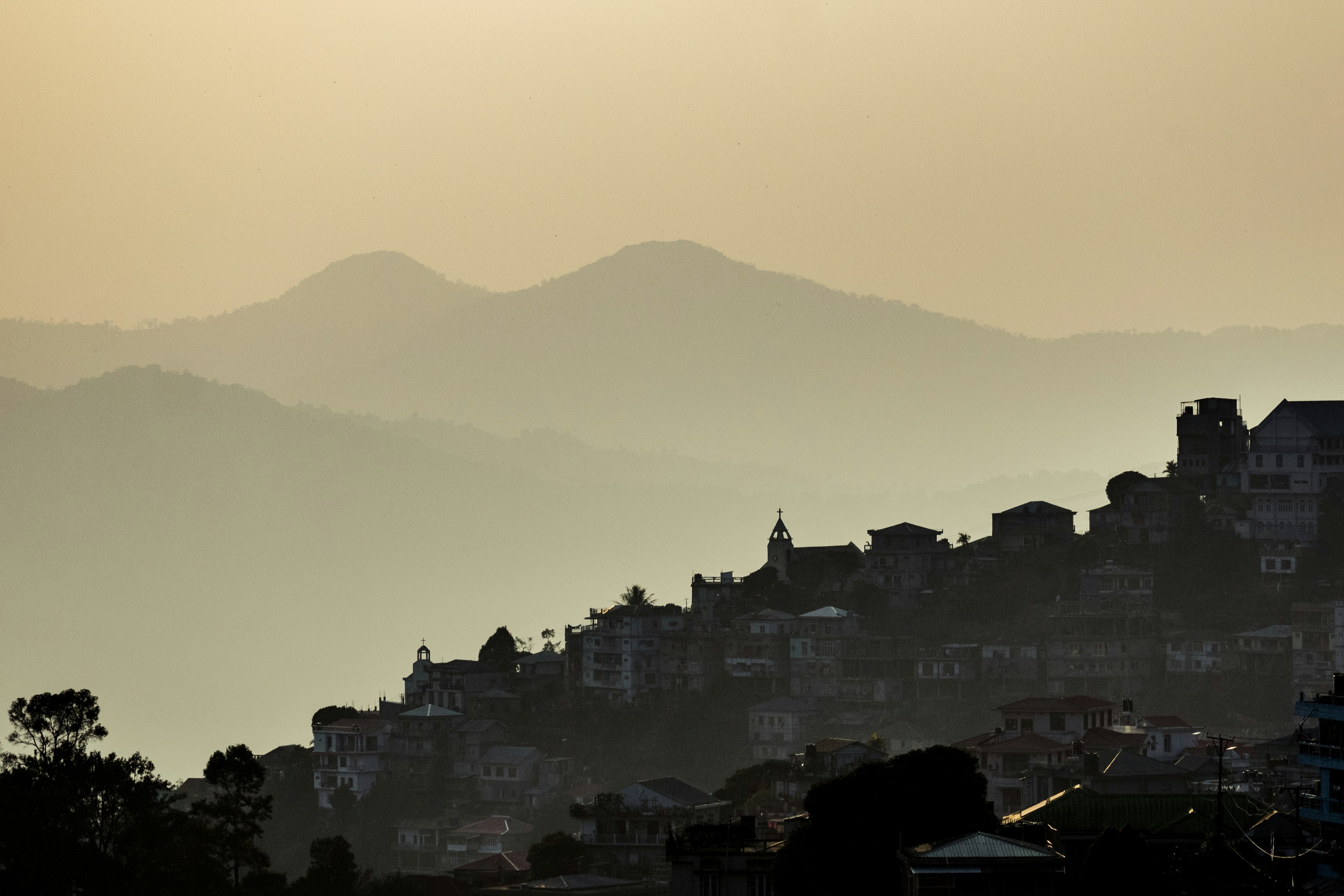 What are the Best Places to Visit in Aizawl?