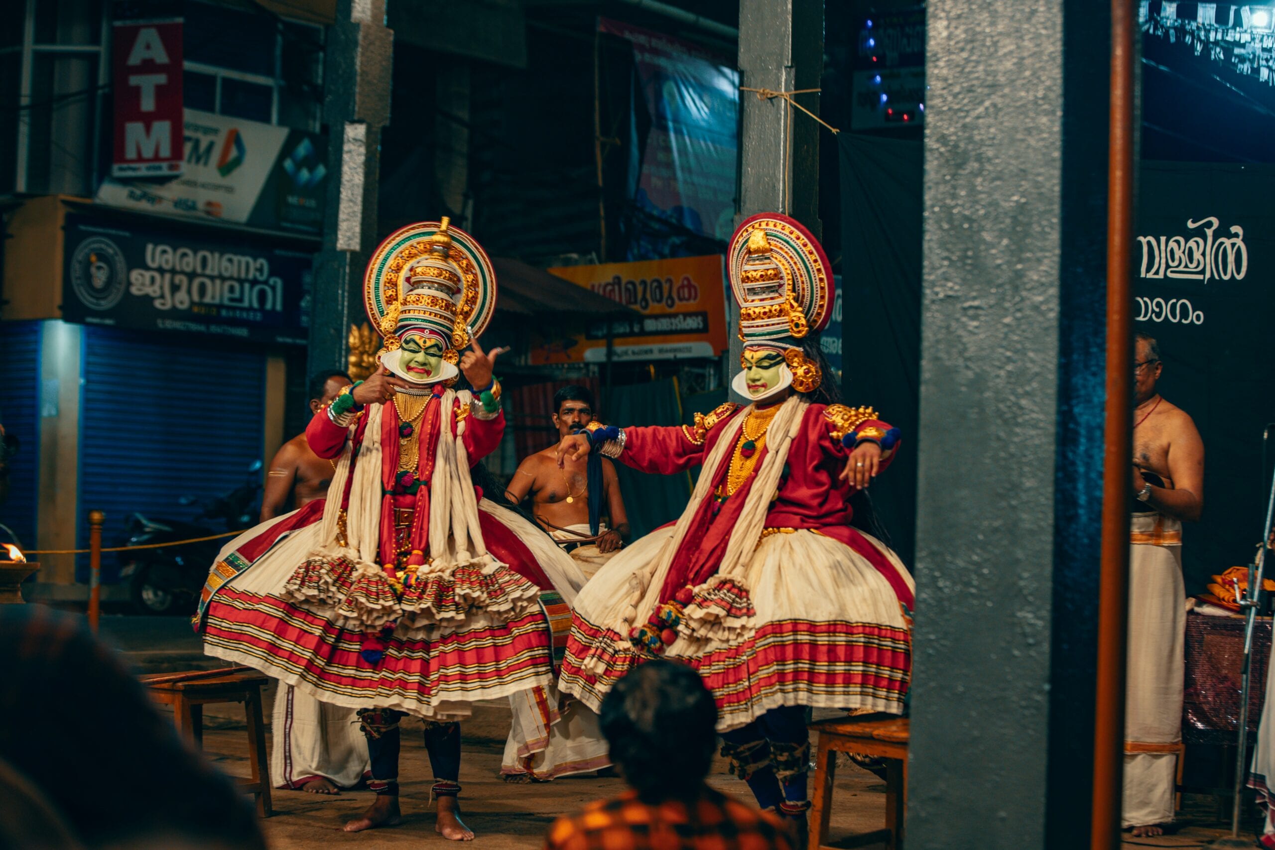 Kathakali and Kalaripayattu Performances