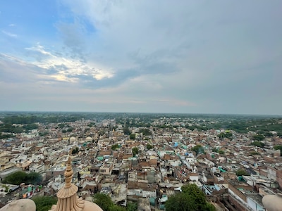 Top Tourist Attractions in Chitrakoot for a Spiritual Journey